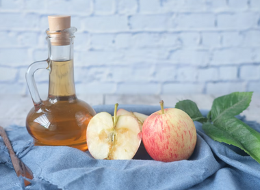 A complete guide to apple cider vinegar for dogs