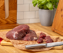 1KG Horse meat chunks from wild drug free ponies